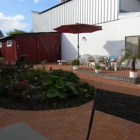 Дом отдыха Ostseenahe Gartenidylle Eg